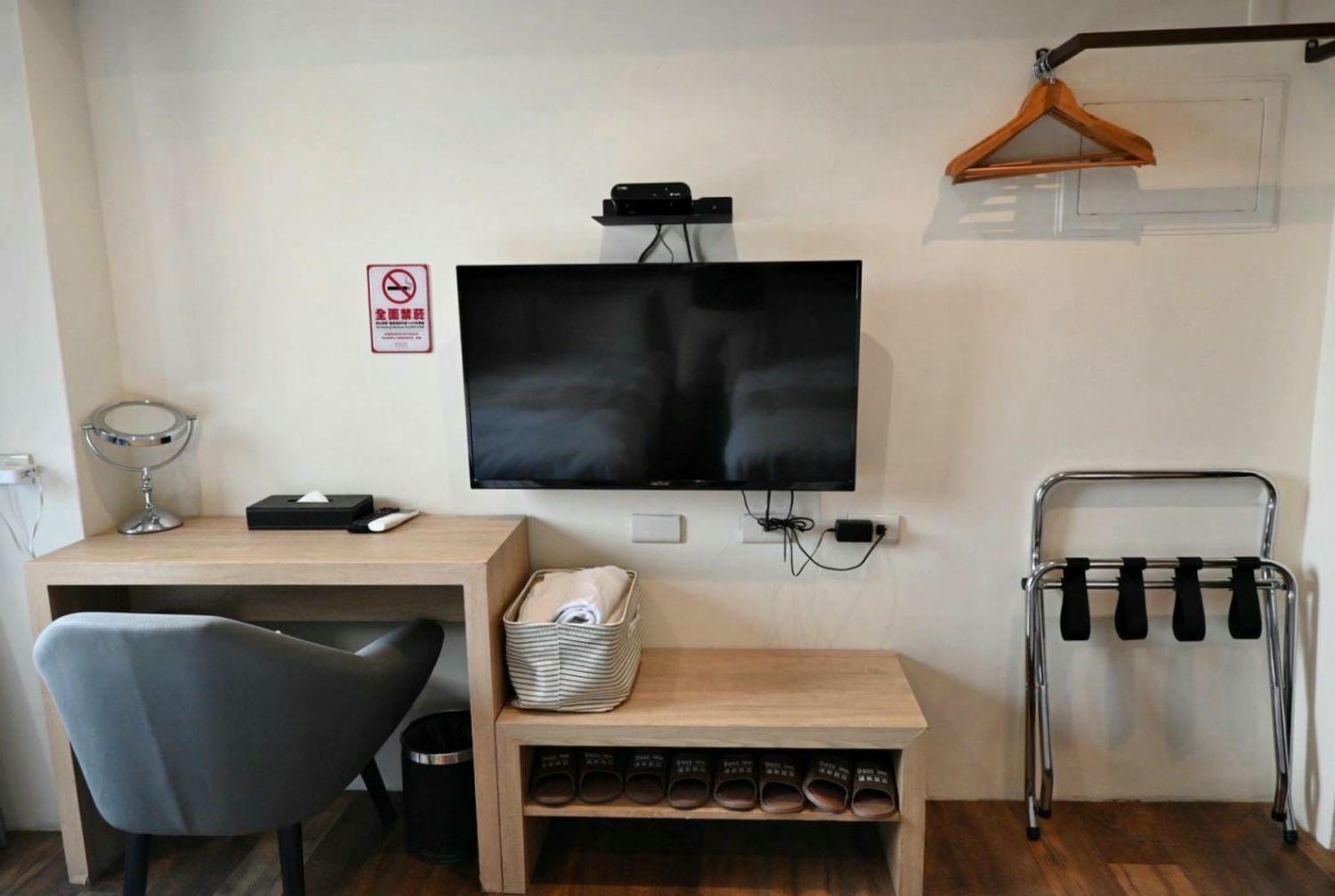 台中西屯區住宿推薦|達斯旅店Dazz inn|二訪入住四人房,提供住宿客免費停車場,獨樹一幟童繪主題多種客房,逢甲夜市商圈近在咫尺,吃喝玩樂生活機能方便之達斯旅店入住心得分享! - 第33張圖 台中西屯區住宿推薦|達斯旅店Dazz inn|二訪入住四人房,提供住宿客免費停車場,獨樹一幟童繪主題多種客房,逢甲夜市商圈近在咫尺,吃喝玩樂生活機能方便之達斯旅店入住心得分享!