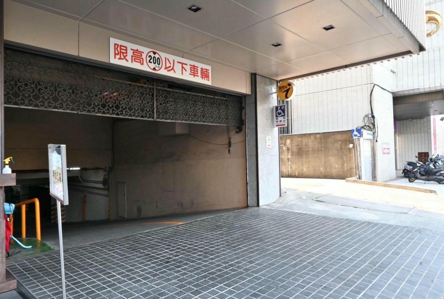 嘉義市西區住宿推薦|嘉義兆品酒店|緊鄰文化路觀光夜市,地理位置鬧中取靜,免費自助洗衣及健身房之兆品酒店開箱分享! - 第18張圖 嘉義市西區住宿推薦|嘉義兆品酒店|緊鄰文化路觀光夜市,地理位置鬧中取靜,免費自助洗衣及健身房之兆品酒店開箱分享!