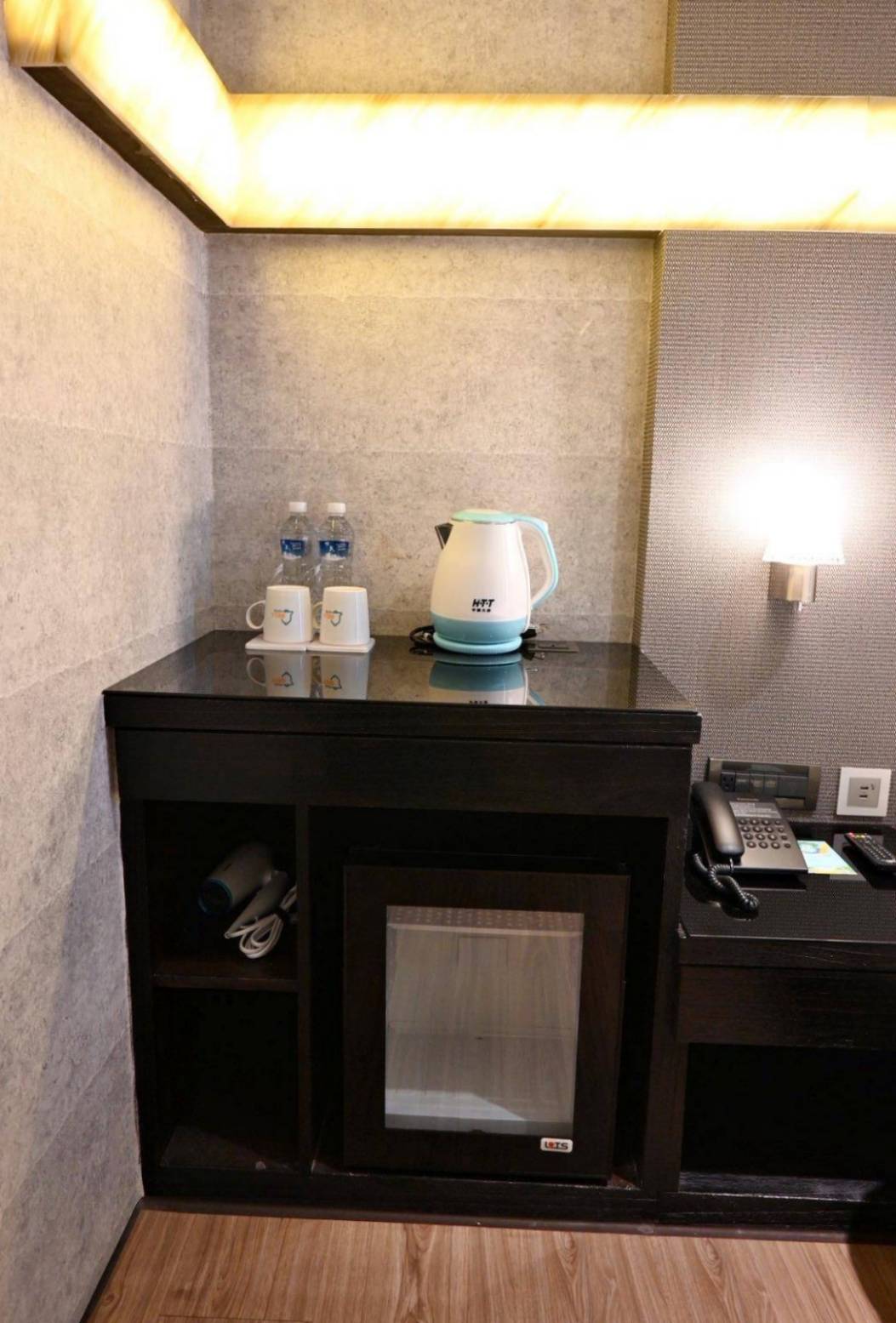 台中西屯區住宿推薦|叮噹旅舍Hotel Bell|輕鬆步行即可到逢甲夜市商圈,生活機能無懈可擊,吃喝玩樂應有盡有之叮噹旅舍入住心得分享! - 第21張圖 台中西屯區住宿推薦|叮噹旅舍Hotel Bell|輕鬆步行即可到逢甲夜市商圈,生活機能無懈可擊,吃喝玩樂應有盡有之叮噹旅舍入住心得分享!