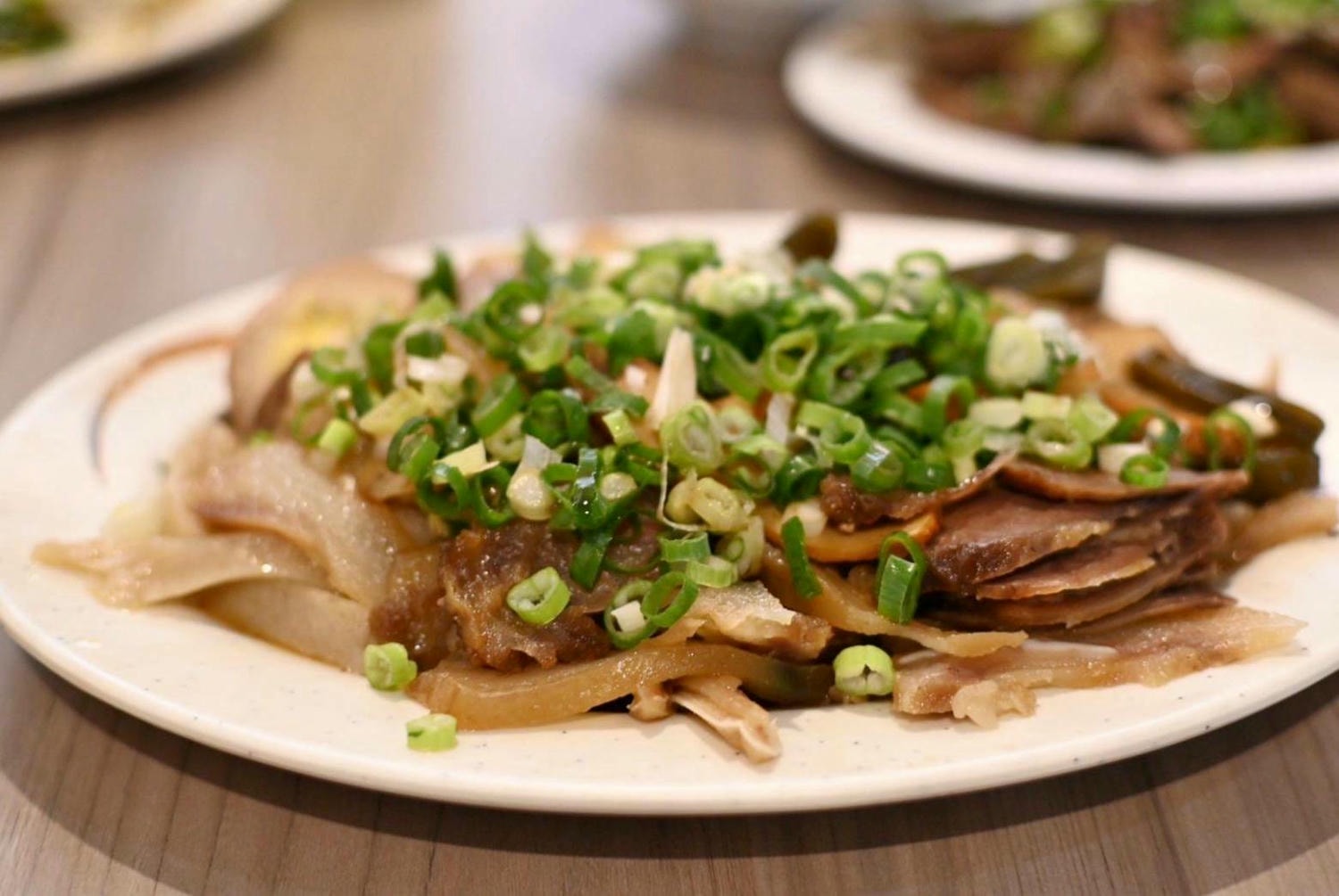 台南美食推薦|竹滬麵店(小東路無名麵店)|經典麻醬麵與滷味,高CP值平價料理、湯品麵食與滷味組合之美食饗宴! - 第41張圖 台南美食推薦|竹滬麵店(小東路無名麵店)|經典麻醬麵與滷味,高CP值平價料理、湯品麵食與滷味組合之美食饗宴!