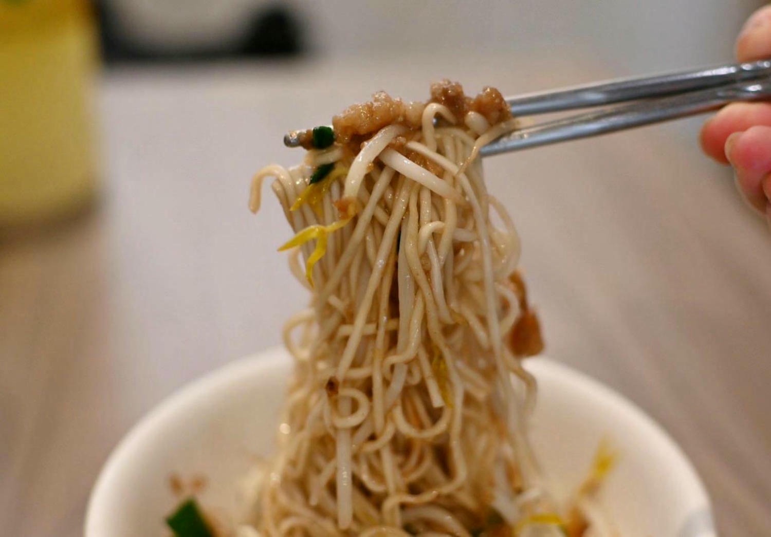台南美食推薦|竹滬麵店(小東路無名麵店)|經典麻醬麵與滷味,高CP值平價料理、湯品麵食與滷味組合之美食饗宴! - 第28張圖 台南美食推薦|竹滬麵店(小東路無名麵店)|經典麻醬麵與滷味,高CP值平價料理、湯品麵食與滷味組合之美食饗宴!