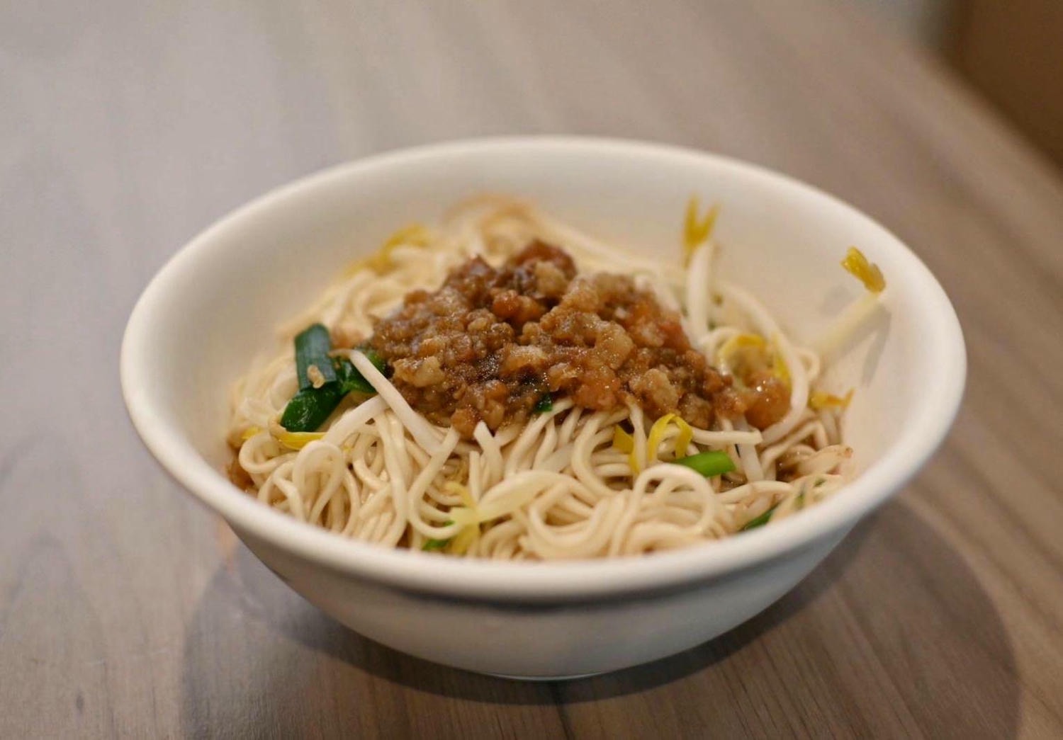 台南美食推薦|竹滬麵店(小東路無名麵店)|經典麻醬麵與滷味,高CP值平價料理、湯品麵食與滷味組合之美食饗宴! - 第26張圖 台南美食推薦|竹滬麵店(小東路無名麵店)|經典麻醬麵與滷味,高CP值平價料理、湯品麵食與滷味組合之美食饗宴!