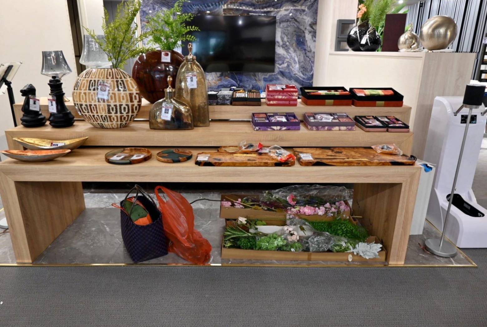 台中家具推薦|拾光空間 | Timespace 家居概念館:自營沙發工廠、木工廠、噴漆場,廠店合一全方位服務,客製化家具一站購足,輕鬆打造舒適迷人生活空間質感! - 第12張圖 台中家具推薦|拾光空間 | Timespace 家居概念館:自營沙發工廠、木工廠、噴漆場,廠店合一全方位服務,客製化家具一站購足,輕鬆打造舒適迷人生活空間質感!