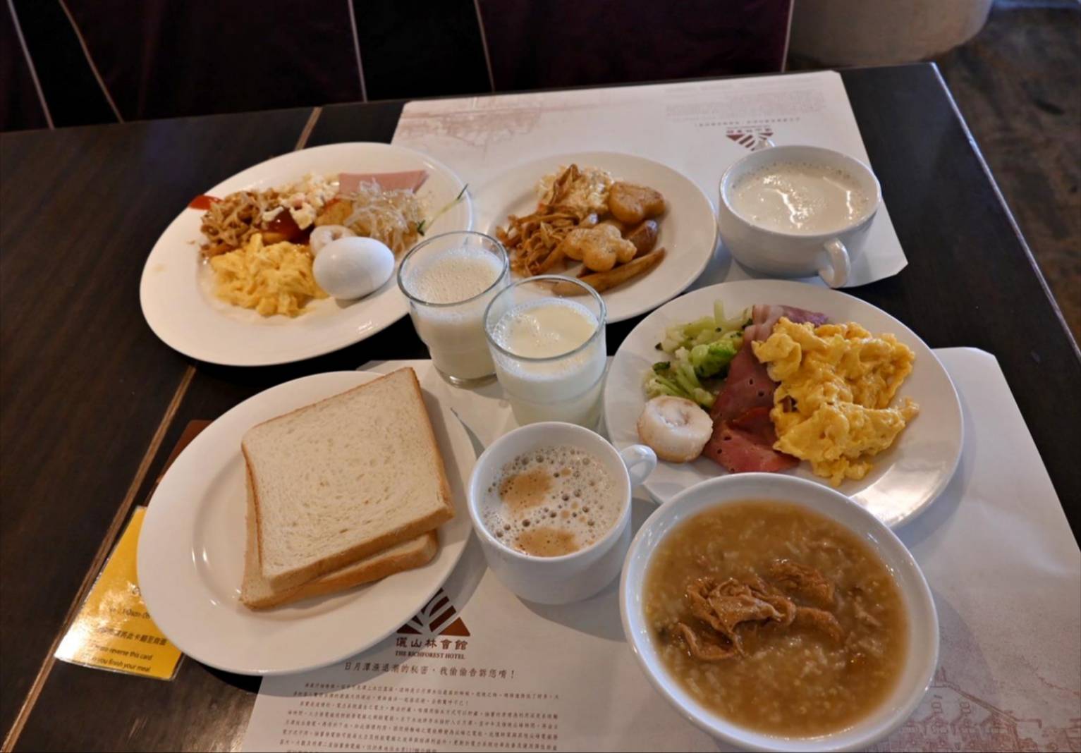 南投縣魚池鄉日月潭住宿推薦|力麗儷山林會館日月潭館|一覽日月潭絕美湖景,媲美星級料理與魚藻餐廳特色美食之儷山林會館日月潭館開箱分享! - 第104張圖 南投縣魚池鄉日月潭住宿推薦|力麗儷山林會館日月潭館|一覽日月潭絕美湖景,媲美星級料理與魚藻餐廳特色美食之儷山林會館日月潭館開箱分享!