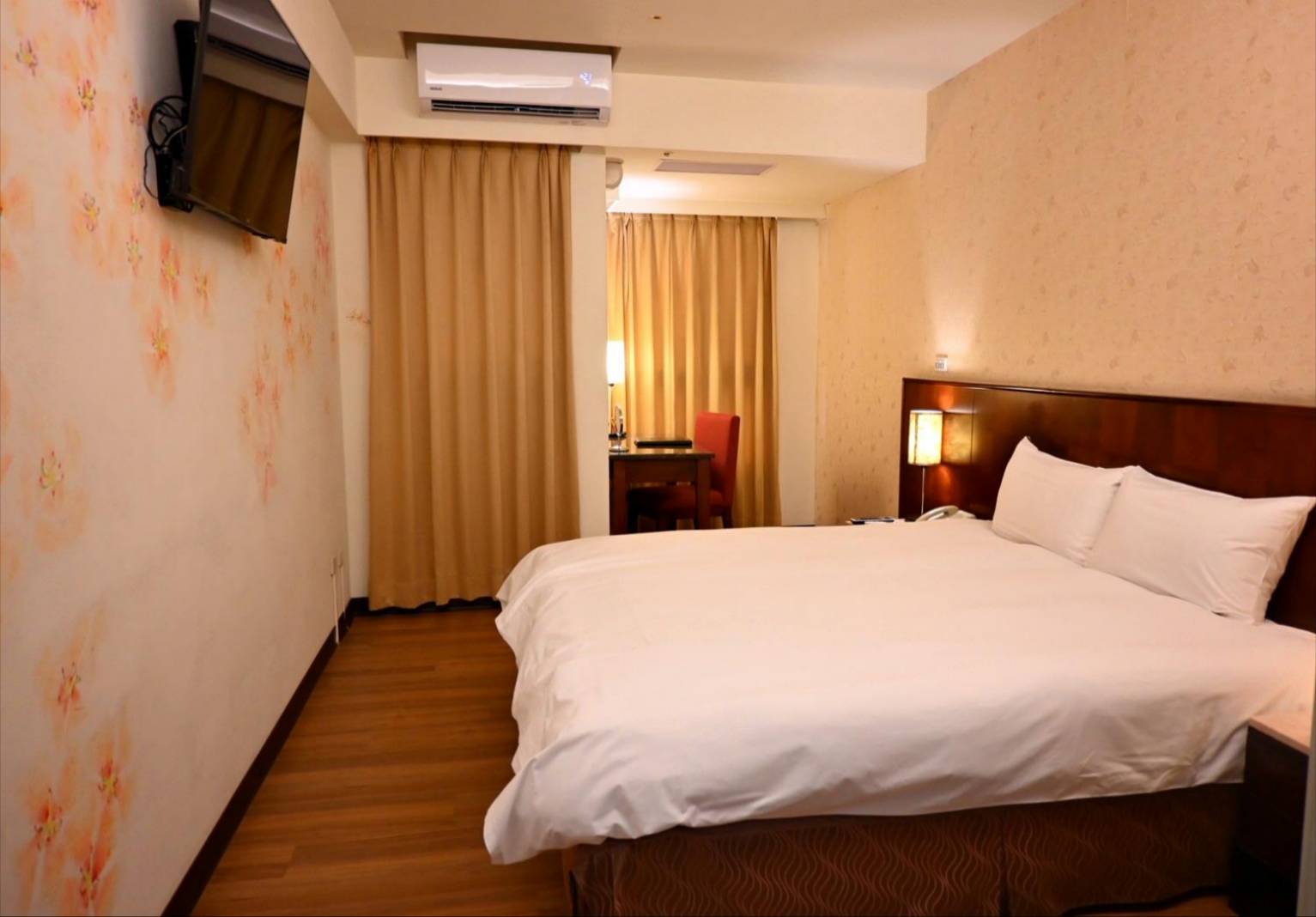 台中市西屯區住宿推薦|文華道會館In One City Inn|免費停車設施多元附舒緩泡腳池,步行即達逢甲夜市,吃喝玩樂、生活機能便利的文華道會館入住心得分享! - 第63張圖 台中市西屯區住宿推薦|文華道會館In One City Inn|免費停車設施多元附舒緩泡腳池,步行即達逢甲夜市,吃喝玩樂、生活機能便利的文華道會館入住心得分享!