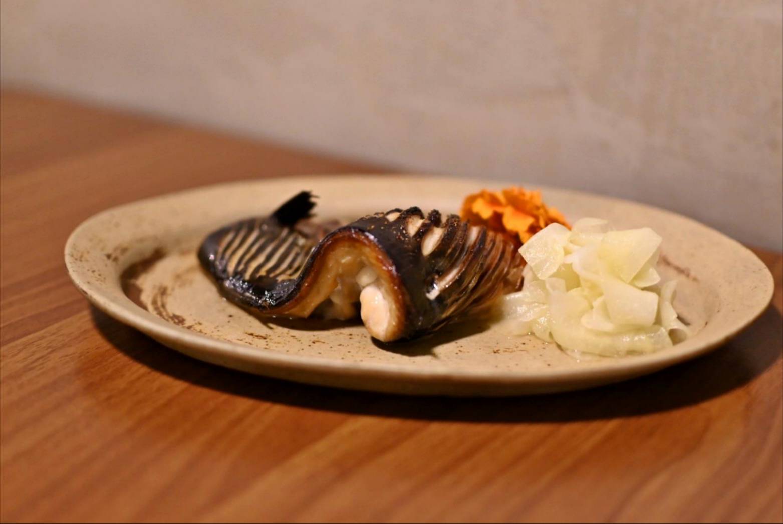 台中異國料理推薦|台中市西區居無定所餐廳|主廚匠心手作海鮮、唐揚雞、鴨胸、釜飯、特調飲品,創意美食饗宴,讓人一吃成主顧! - 第51張圖 台中異國料理推薦|台中市西區居無定所餐廳|主廚匠心手作海鮮、唐揚雞、鴨胸、釜飯、特調飲品,創意美食饗宴,讓人一吃成主顧!