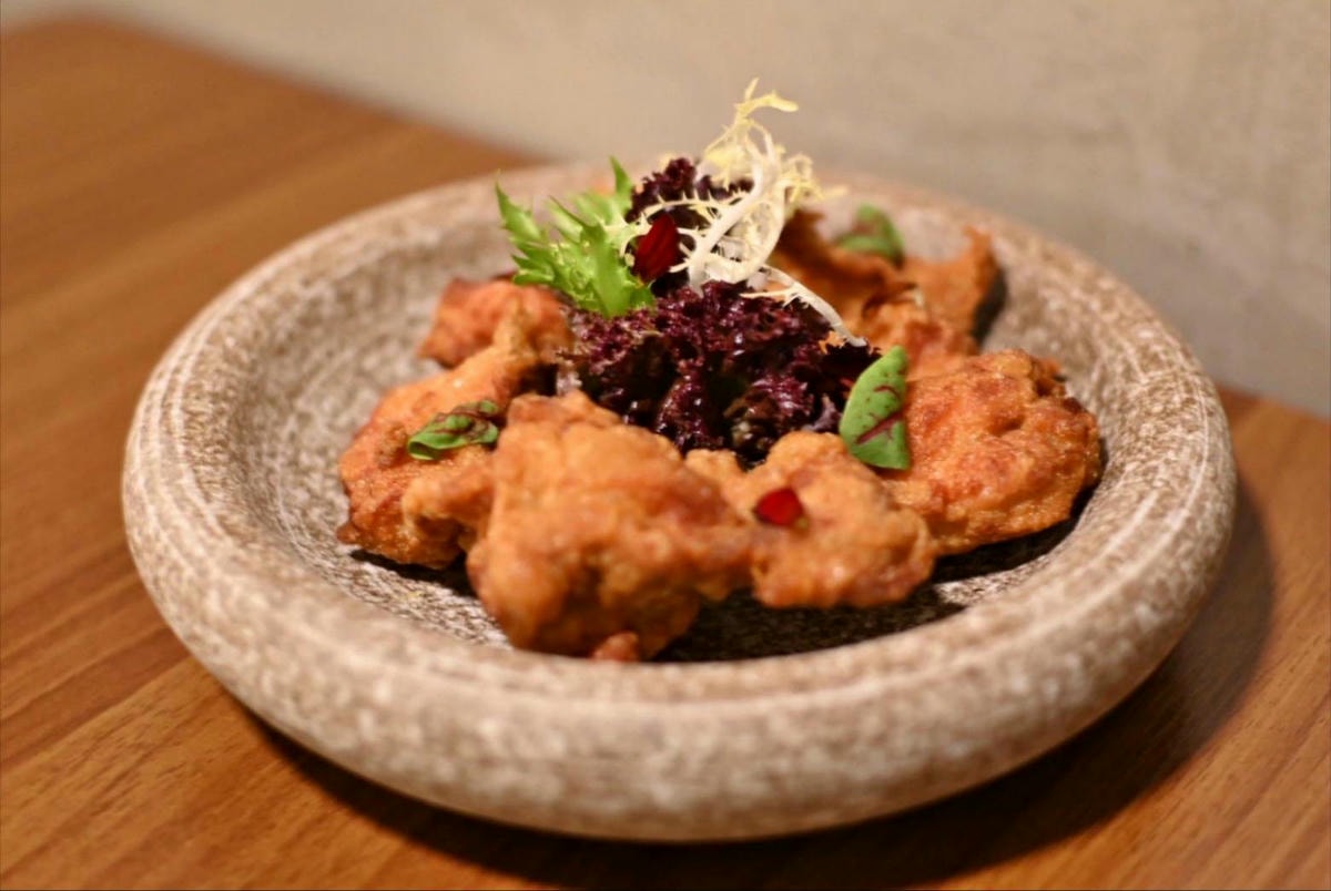 台中異國料理推薦|台中市西區居無定所餐廳|主廚匠心手作海鮮、唐揚雞、鴨胸、釜飯、特調飲品,創意美食饗宴,讓人一吃成主顧! - 第40張圖 台中異國料理推薦|台中市西區居無定所餐廳|主廚匠心手作海鮮、唐揚雞、鴨胸、釜飯、特調飲品,創意美食饗宴,讓人一吃成主顧!