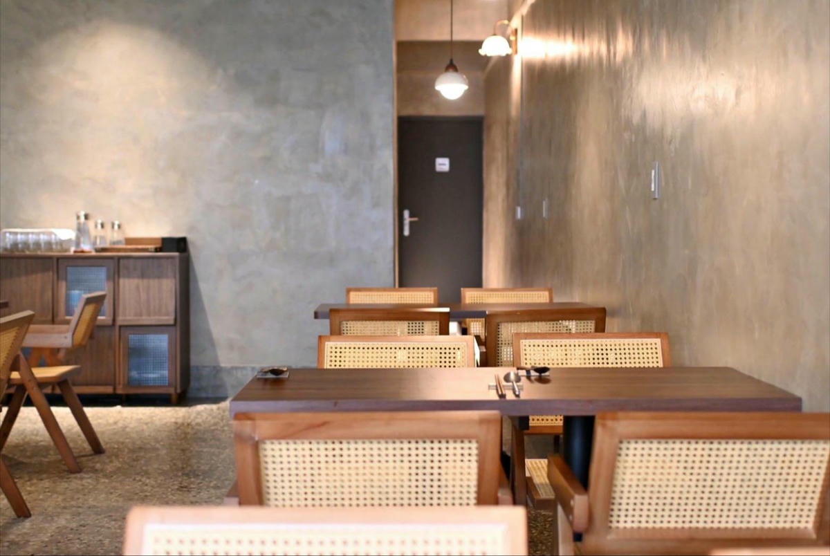 台中異國料理推薦|台中市西區居無定所餐廳|主廚匠心手作海鮮、唐揚雞、鴨胸、釜飯、特調飲品,創意美食饗宴,讓人一吃成主顧! - 第20張圖 台中異國料理推薦|台中市西區居無定所餐廳|主廚匠心手作海鮮、唐揚雞、鴨胸、釜飯、特調飲品,創意美食饗宴,讓人一吃成主顧!