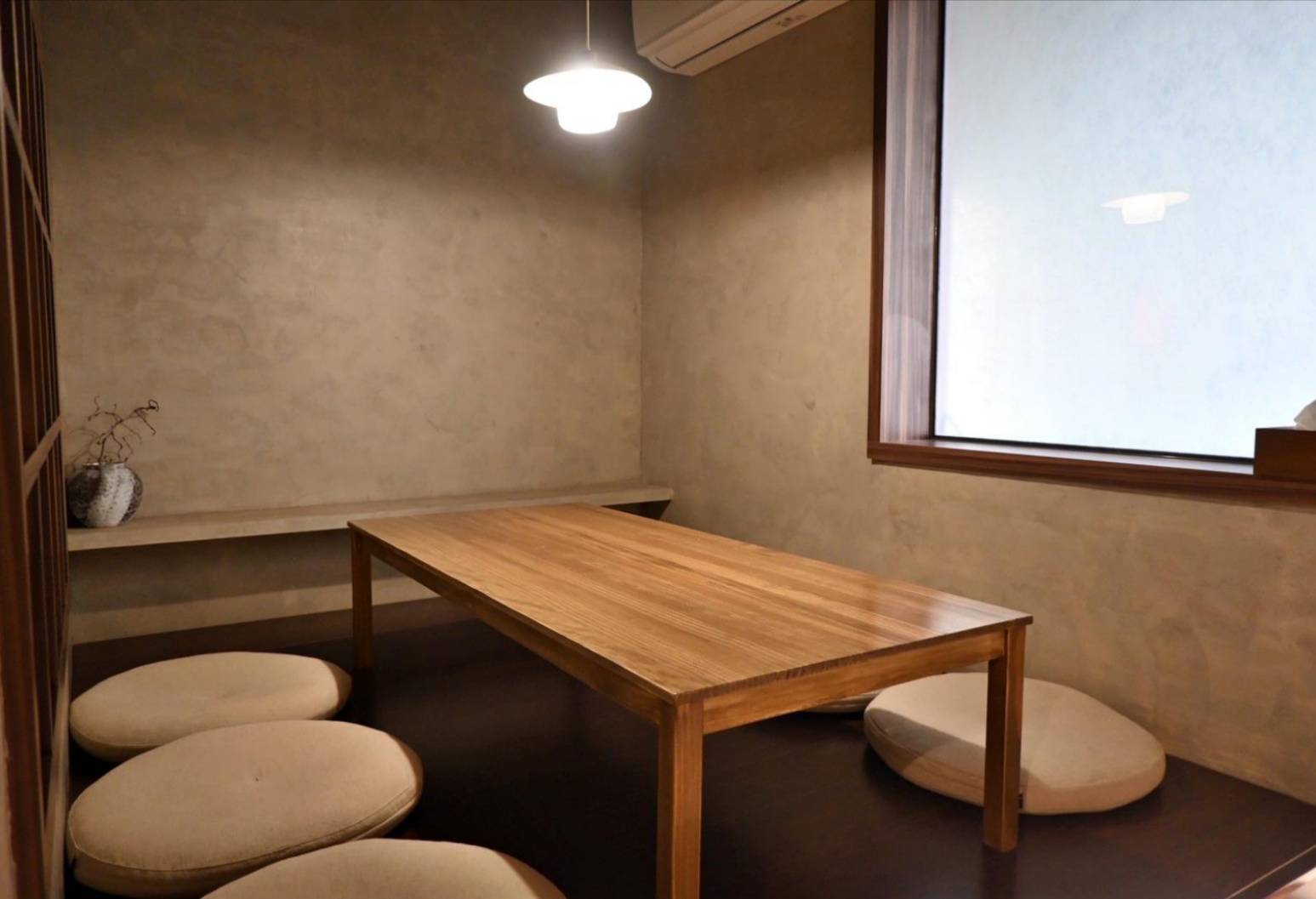 台中異國料理推薦|台中市西區居無定所餐廳|主廚匠心手作海鮮、唐揚雞、鴨胸、釜飯、特調飲品,創意美食饗宴,讓人一吃成主顧! - 第17張圖 台中異國料理推薦|台中市西區居無定所餐廳|主廚匠心手作海鮮、唐揚雞、鴨胸、釜飯、特調飲品,創意美食饗宴,讓人一吃成主顧!