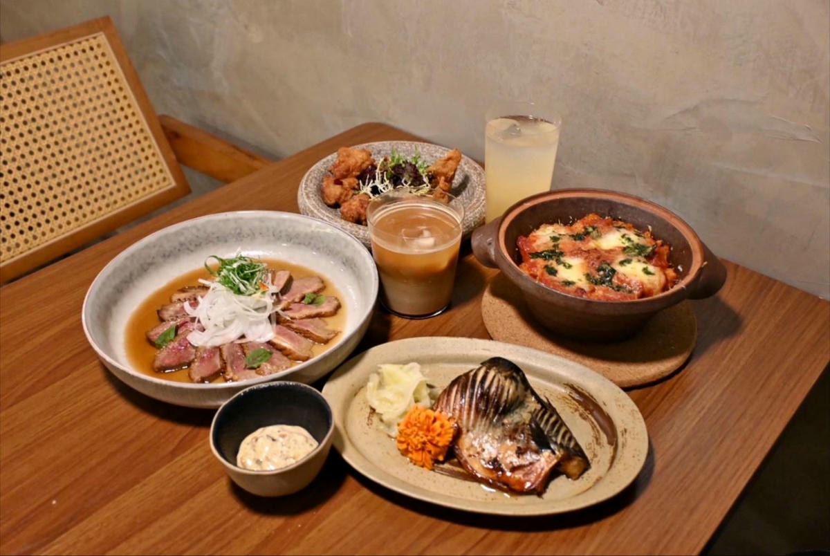 台中異國料理推薦|台中市西區居無定所餐廳|主廚匠心手作海鮮、唐揚雞、鴨胸、釜飯、特調飲品,創意美食饗宴,讓人一吃成主顧! - 第37張圖 台中異國料理推薦|台中市西區居無定所餐廳|主廚匠心手作海鮮、唐揚雞、鴨胸、釜飯、特調飲品,創意美食饗宴,讓人一吃成主顧!