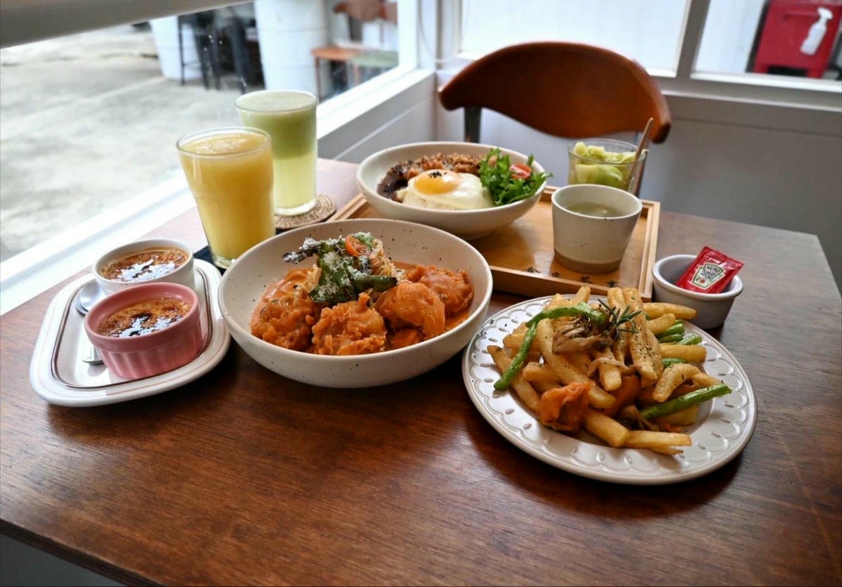台中義式料理推薦|台中市大里區食久。茶事|溫馨綠意貨櫃屋餐廳,義大利麵、甜點、特調飲品通通有,一吃成癮、流連忘返的創意料理! - 第35張圖 台中義式料理推薦|台中市大里區食久。茶事|溫馨綠意貨櫃屋餐廳,義大利麵、甜點、特調飲品通通有,一吃成癮、流連忘返的創意料理!