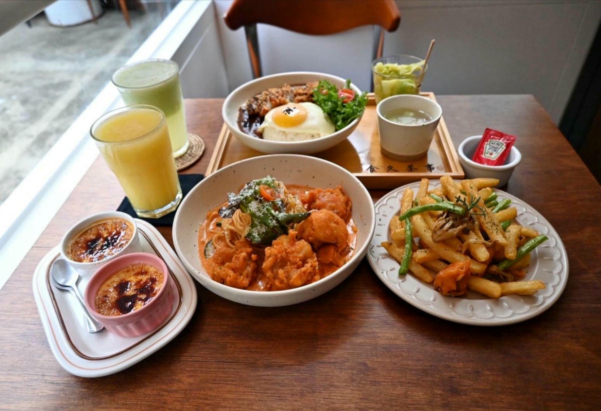 台中義式料理推薦|台中市大里區食久。茶事|溫馨綠意貨櫃屋餐廳,義大利麵、甜點、特調飲品通通有,一吃成癮、流連忘返的創意料理! - 第19張圖 台中義式料理推薦|台中市大里區食久。茶事|溫馨綠意貨櫃屋餐廳,義大利麵、甜點、特調飲品通通有,一吃成癮、流連忘返的創意料理!
