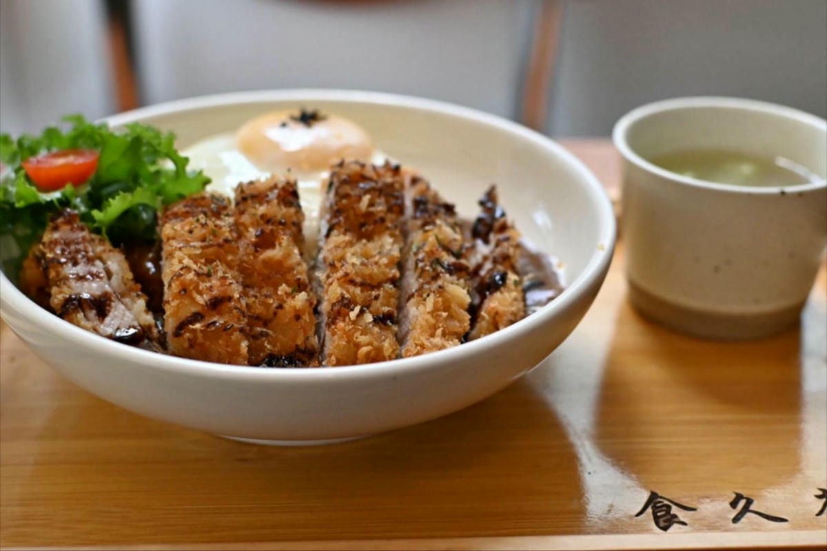 台中義式料理推薦|台中市大里區食久。茶事|溫馨綠意貨櫃屋餐廳,義大利麵、甜點、特調飲品通通有,一吃成癮、流連忘返的創意料理! - 第25張圖 台中義式料理推薦|台中市大里區食久。茶事|溫馨綠意貨櫃屋餐廳,義大利麵、甜點、特調飲品通通有,一吃成癮、流連忘返的創意料理!