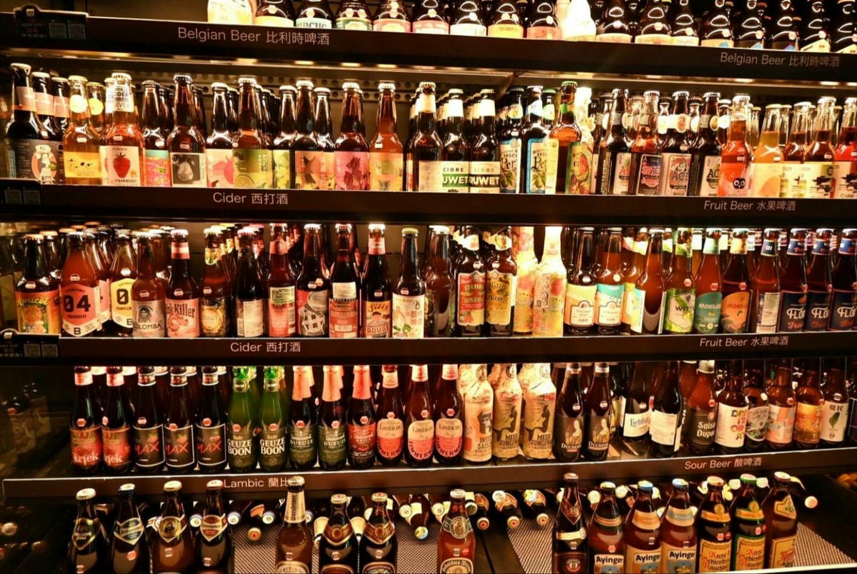 台中餐酒館推薦|台中市西區ABV Bar & Kitchen地中海餐酒館台中概念店|全台唯一700款啤酒長廊,主打地中海料理,創意歐陸美味饗宴,一吃就愛上! - 第74張圖 台中餐酒館推薦|台中市西區ABV Bar & Kitchen地中海餐酒館台中概念店|全台唯一700款啤酒長廊,主打地中海料理,創意歐陸美味饗宴,一吃就愛上!