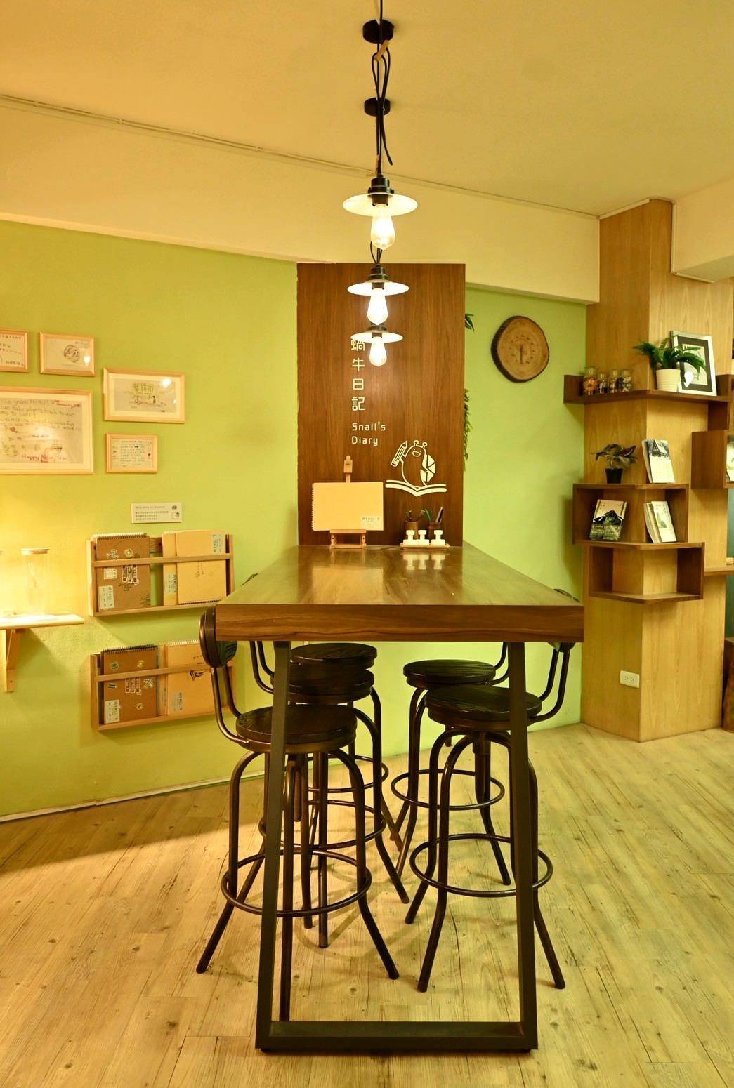 台中市西屯區住宿推薦|台中逢甲住宿.葉綠宿旅館Green Hotel|步行逢甲夜市,電梯豪華四人房一泊一食,逢甲吃喝玩樂、生活機能便利入住心得分享! - 第59張圖 台中市西屯區住宿推薦|台中逢甲住宿.葉綠宿旅館Green Hotel|步行逢甲夜市,電梯豪華四人房一泊一食,逢甲吃喝玩樂、生活機能便利入住心得分享!