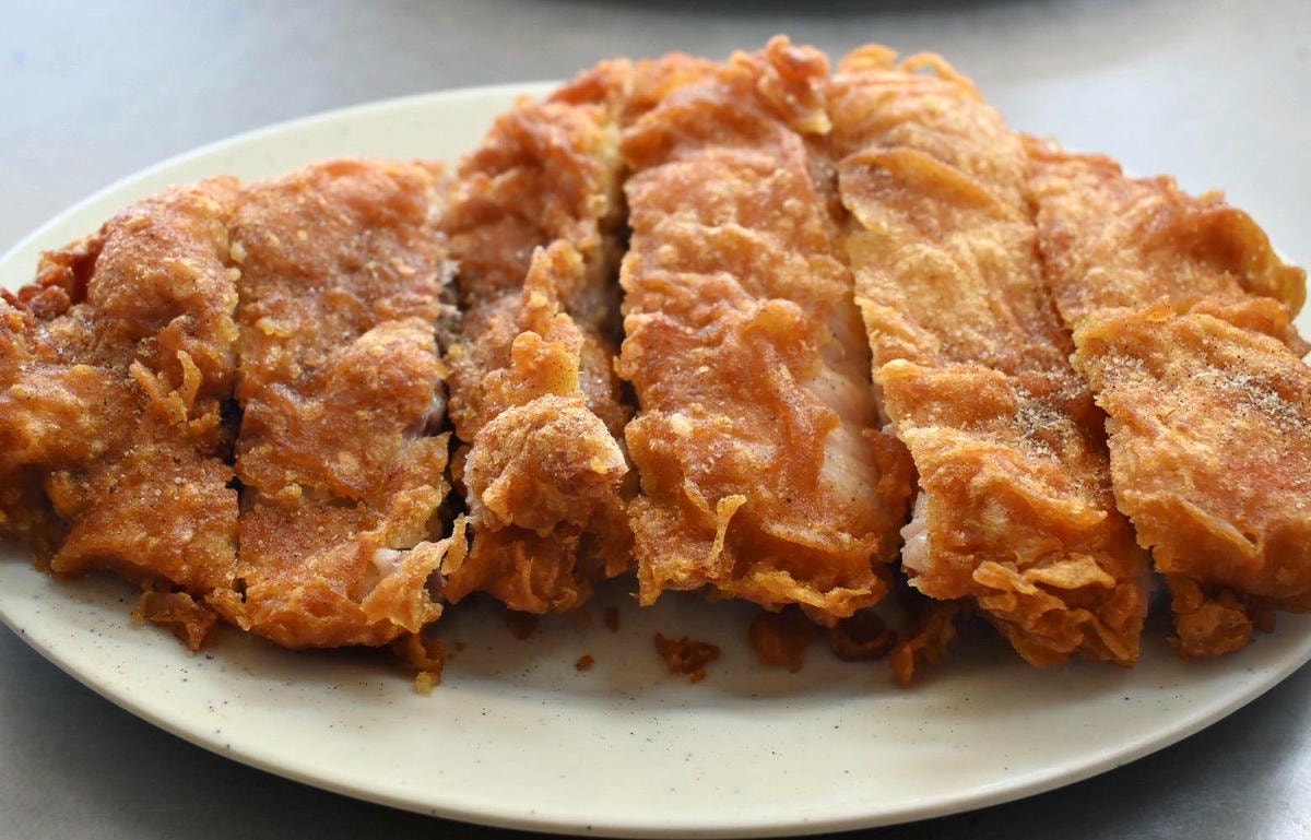 嘉義太保市銅板美食推薦|幸福麵館|必吃獨家秘醬滷味,滷肉飯、板條、比臉大雞排、肝連湯,暖心暖胃一試成主顧,嘉義宵夜小吃人氣愛店! - 第37張圖 嘉義太保市銅板美食推薦|幸福麵館|必吃獨家秘醬滷味,滷肉飯、板條、比臉大雞排、肝連湯,暖心暖胃一試成主顧,嘉義宵夜小吃人氣愛店!