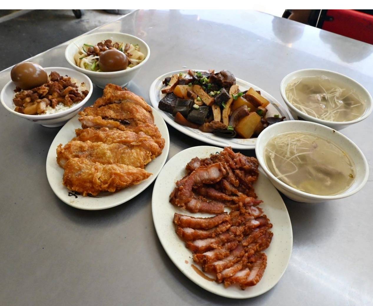 嘉義太保市銅板美食推薦|幸福麵館|必吃獨家秘醬滷味,滷肉飯、板條、比臉大雞排、肝連湯,暖心暖胃一試成主顧,嘉義宵夜小吃人氣愛店! - 第19張圖 嘉義太保市銅板美食推薦|幸福麵館|必吃獨家秘醬滷味,滷肉飯、板條、比臉大雞排、肝連湯,暖心暖胃一試成主顧,嘉義宵夜小吃人氣愛店!