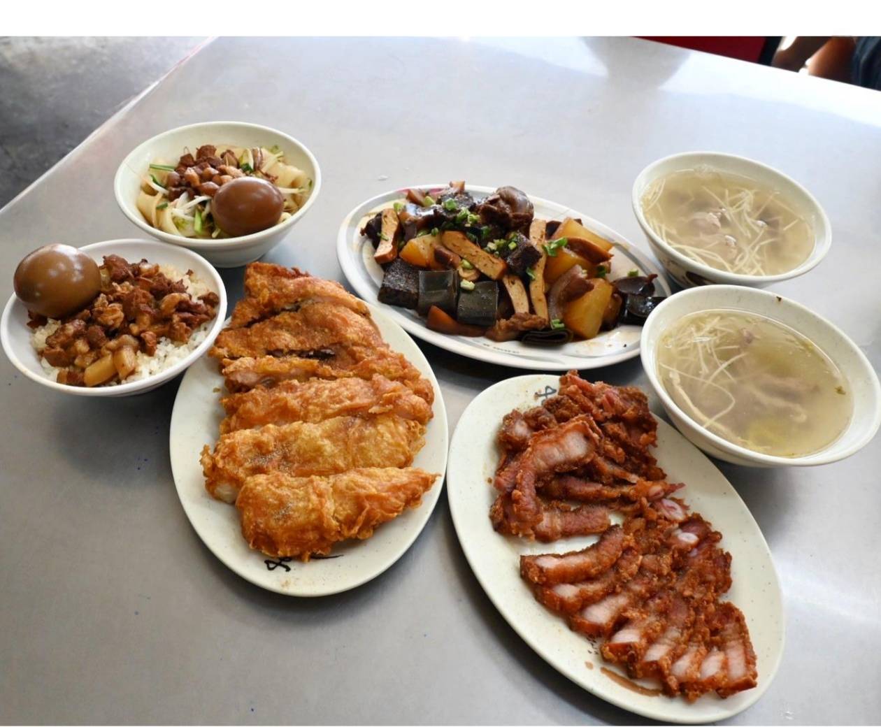嘉義太保市銅板美食推薦|幸福麵館|必吃獨家秘醬滷味,滷肉飯、板條、比臉大雞排、肝連湯,暖心暖胃一試成主顧,嘉義宵夜小吃人氣愛店! - 第63張圖 嘉義太保市銅板美食推薦|幸福麵館|必吃獨家秘醬滷味,滷肉飯、板條、比臉大雞排、肝連湯,暖心暖胃一試成主顧,嘉義宵夜小吃人氣愛店!