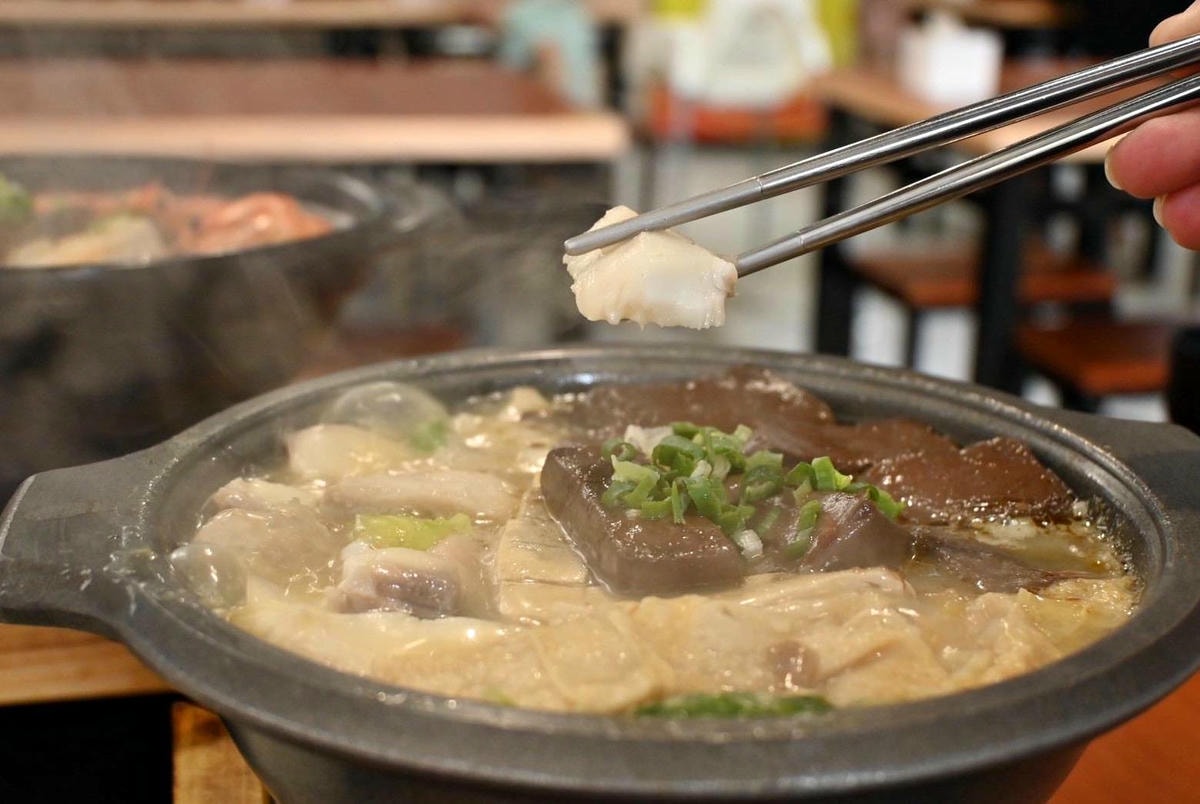 台中龍井區銅板美食推薦|台北江麻辣臭豆腐專賣舖新光田中社店|內用外帶皆可,自選湯底、豆腐鍋與經典火鍋料,暖心暖胃一試成主顧! - 第30張圖 台中龍井區銅板美食推薦|台北江麻辣臭豆腐專賣舖新光田中社店|內用外帶皆可,自選湯底、豆腐鍋與經典火鍋料,暖心暖胃一試成主顧!