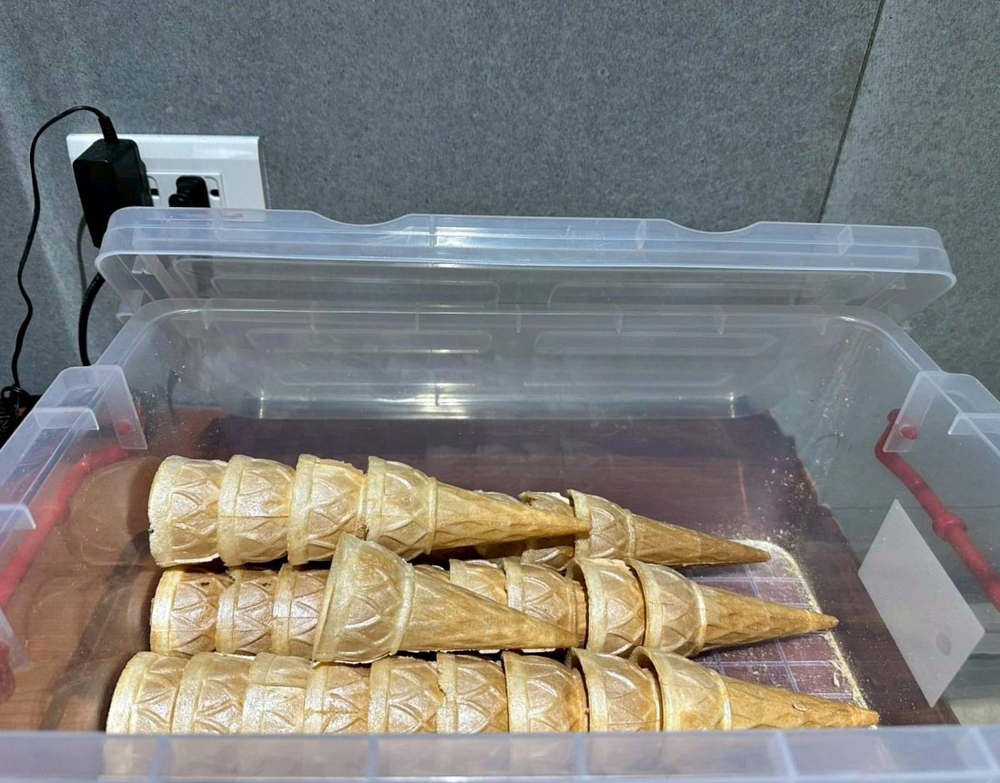 台中龍井區銅板美食推薦|台北江麻辣臭豆腐專賣舖新光田中社店|內用外帶皆可,自選湯底、豆腐鍋與經典火鍋料,暖心暖胃一試成主顧! - 第4張圖 台中龍井區銅板美食推薦|台北江麻辣臭豆腐專賣舖新光田中社店|內用外帶皆可,自選湯底、豆腐鍋與經典火鍋料,暖心暖胃一試成主顧!