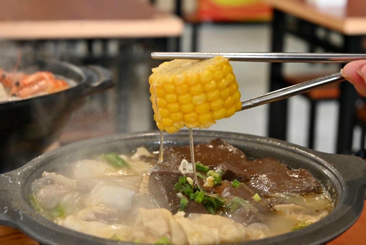 台中龍井區銅板美食推薦|台北江麻辣臭豆腐專賣舖新光田中社店|內用外帶皆可,自選湯底、豆腐鍋與經典火鍋料,暖心暖胃一試成主顧! - 第27張圖 台中龍井區銅板美食推薦|台北江麻辣臭豆腐專賣舖新光田中社店|內用外帶皆可,自選湯底、豆腐鍋與經典火鍋料,暖心暖胃一試成主顧!