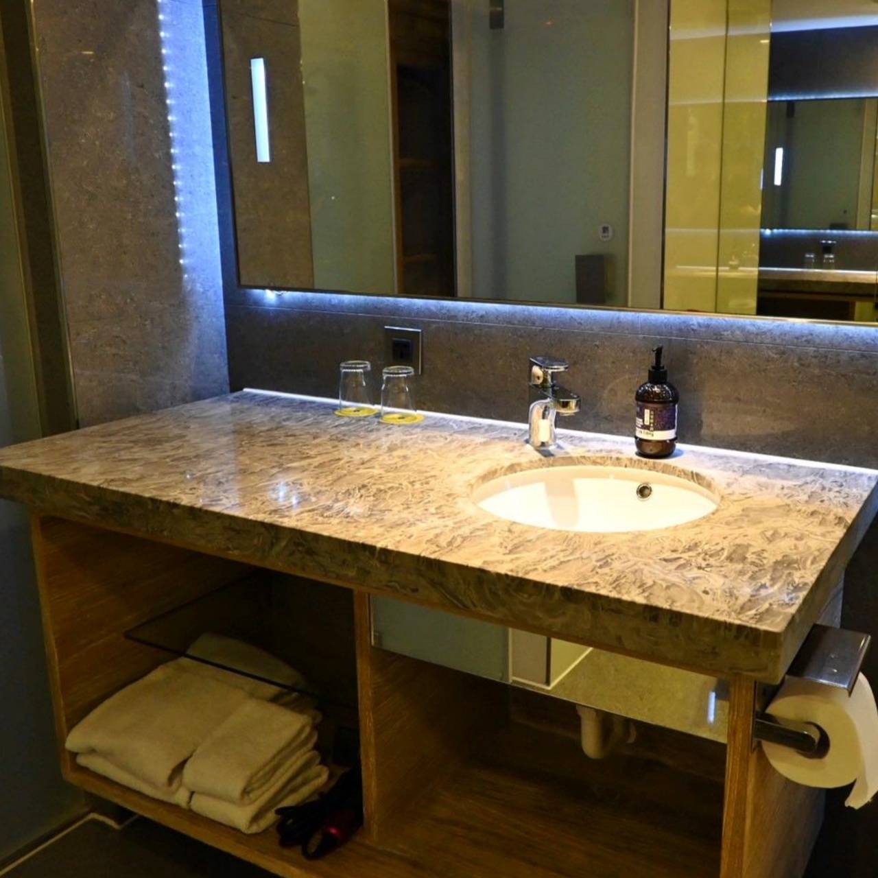 台北市萬華區住宿推薦|薆悅酒店西寧館 Inhouse Hotel Taipei|捷運西門站步行5分鐘,吃喝玩樂盡享旅憩時光開箱分享! - 第26張圖 台北市萬華區住宿推薦|薆悅酒店西寧館 Inhouse Hotel Taipei|捷運西門站步行5分鐘,吃喝玩樂盡享旅憩時光開箱分享!