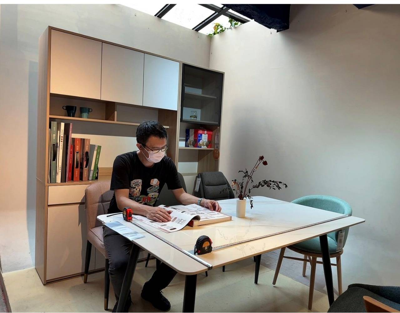 台北家具推薦｜億家具批發倉庫中山店｜平價台灣製直營家具，客製化沙發輕鬆打造質感居家！