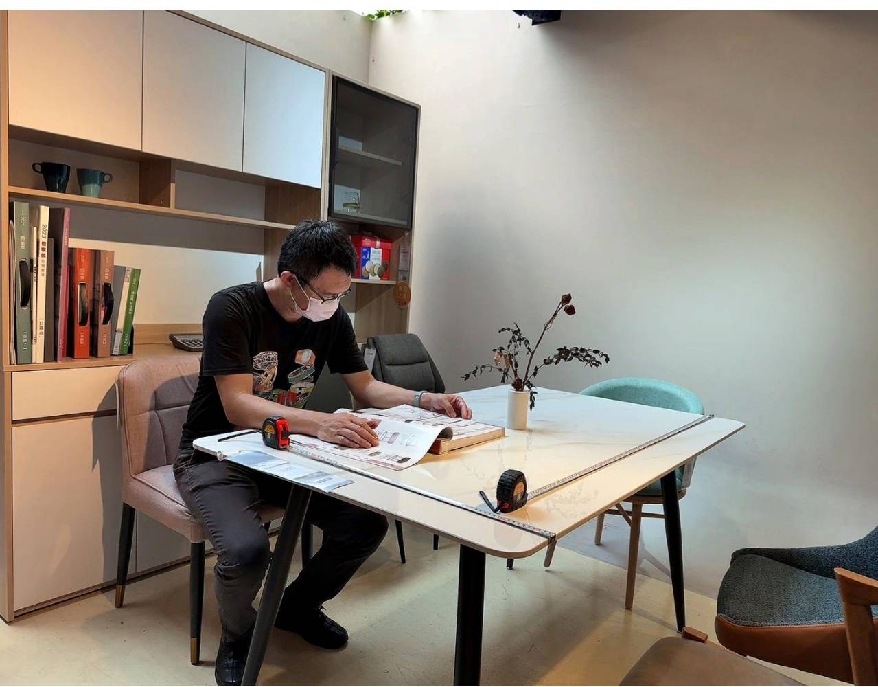 台北家具推薦｜億家具批發倉庫中山店｜平價台灣製直營家具，客製化沙發輕鬆打造質感居家！