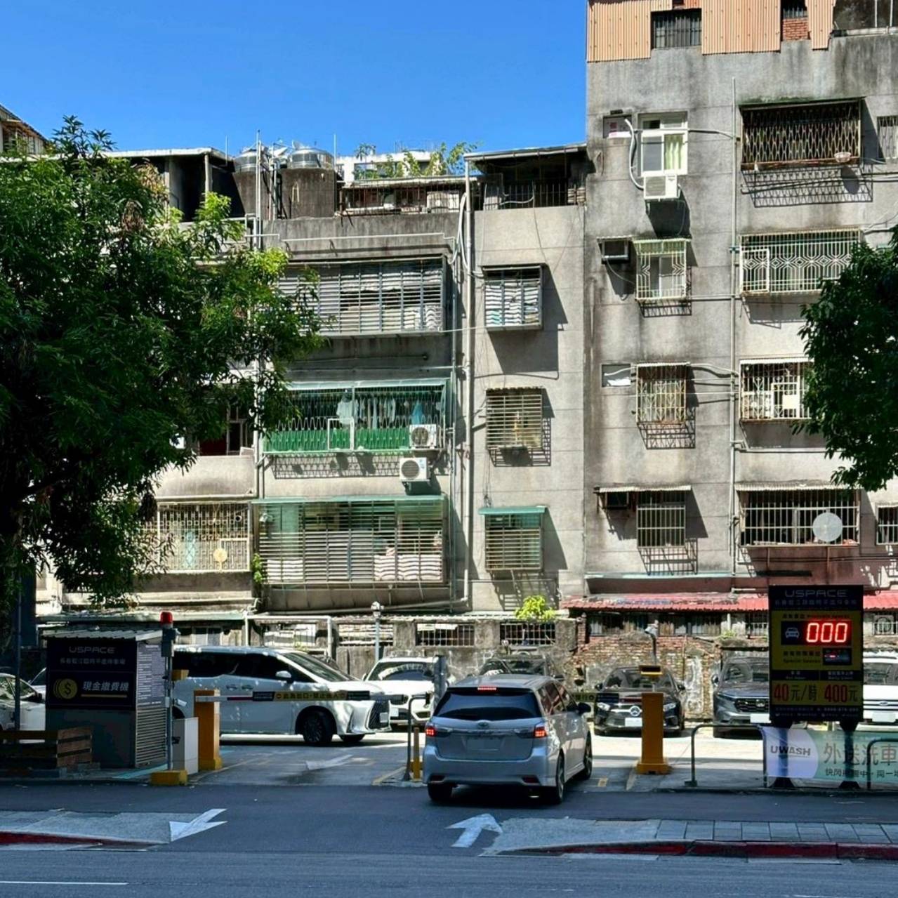 台北家具推薦｜億家具批發倉庫中山店｜平價台灣製直營家具，客製化沙發輕鬆打造質感居家！