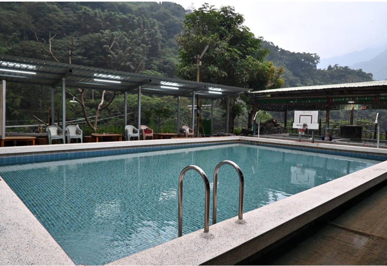 南投信義鄉東埔溫泉旅館推薦|東光行旅|弱鹼性碳酸泉、獨立湯屋、露天大眾泡湯池,一泊二食放鬆泡湯入住分享! - 第52張圖 南投信義鄉東埔溫泉旅館推薦|東光行旅|弱鹼性碳酸泉、獨立湯屋、露天大眾泡湯池,一泊二食放鬆泡湯入住分享!