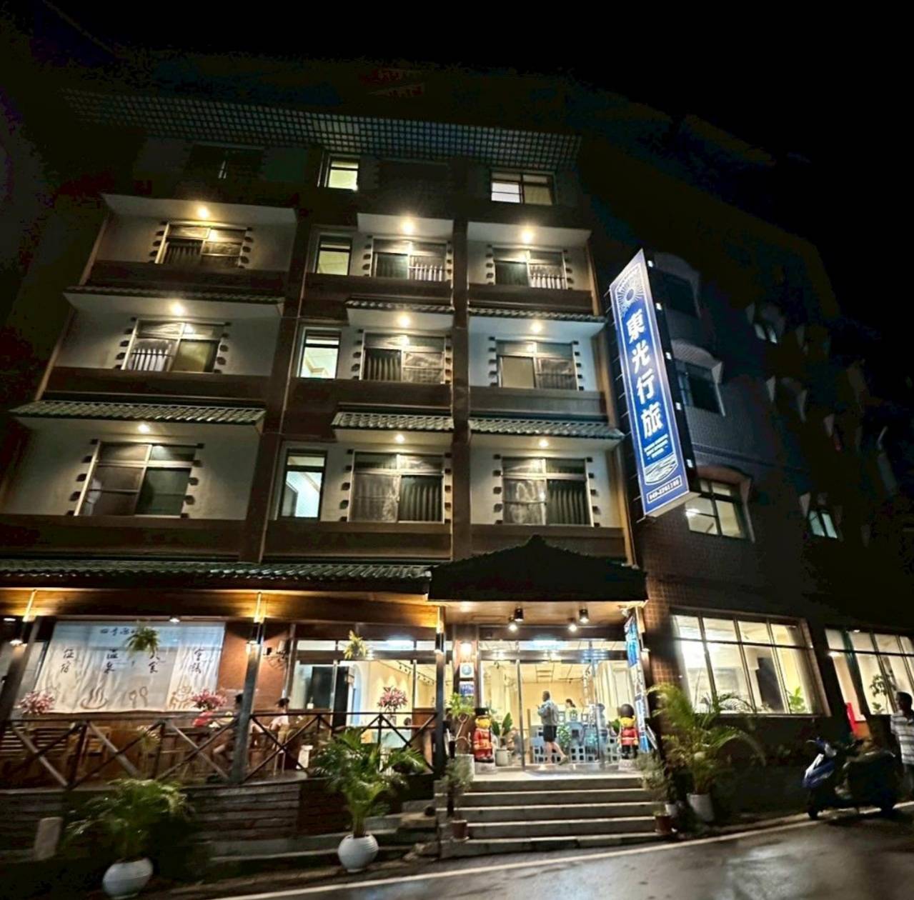 南投信義鄉東埔溫泉旅館推薦|東光行旅|弱鹼性碳酸泉、獨立湯屋、露天大眾泡湯池,一泊二食放鬆泡湯入住分享! - 第4張圖 南投信義鄉東埔溫泉旅館推薦|東光行旅|弱鹼性碳酸泉、獨立湯屋、露天大眾泡湯池,一泊二食放鬆泡湯入住分享!