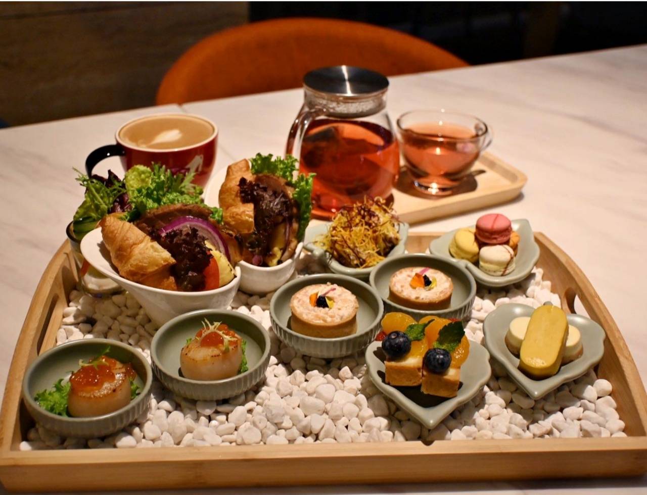 台北大安區住宿推薦｜福容大飯店台北一館｜台北市唯一天然溫泉湯池，星級料理與中西日式特色餐廳，全方位入住開箱！