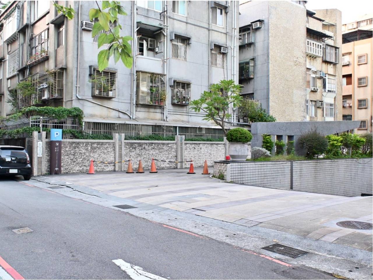 台北大安區住宿推薦｜福容大飯店台北一館｜台北市唯一天然溫泉湯池，星級料理與中西日式特色餐廳，全方位入住開箱！