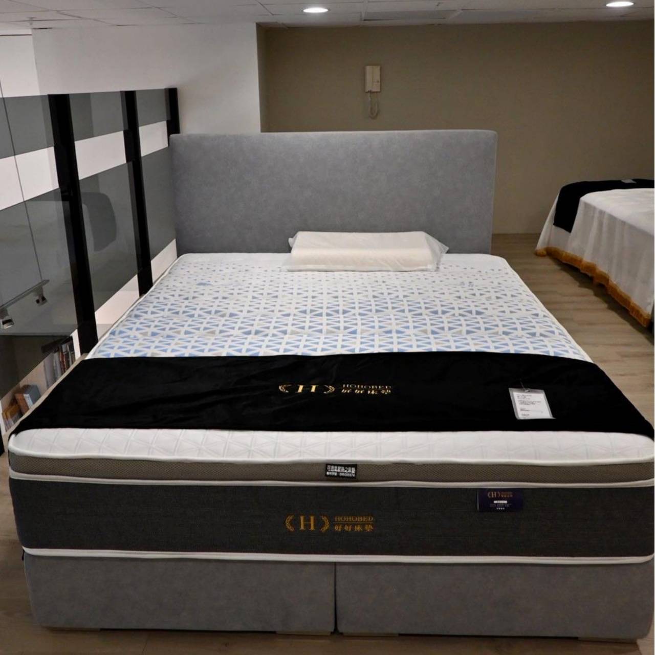 桃園沙發推薦:IJA愛加沙發桃園店,30年工匠打造台灣製造手工沙發,L型、一字型、貓抓布客製化沙發 10 年保固全解析 - 第70張圖 桃園沙發推薦:IJA愛加沙發桃園店,30年工匠打造台灣製造手工沙發,L型、一字型、貓抓布客製化沙發 10 年保固全解析