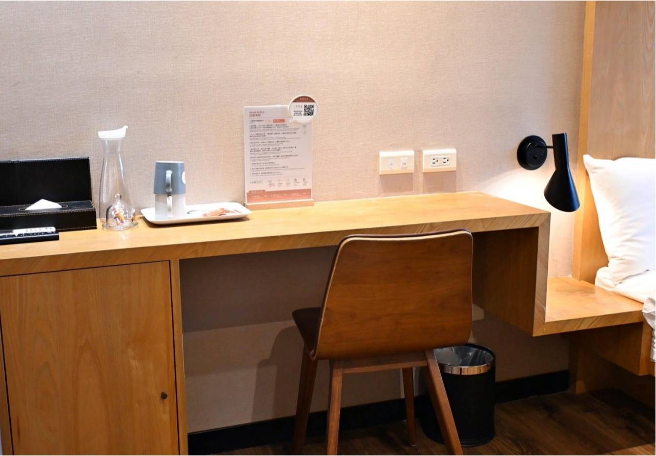 台中一中商圈住宿推薦|一中漫走旅店Easylazy Inn|步行逛一中商圈,鄰近美食,舒適客房與溫馨空間開箱! - 第41張圖 台中一中商圈住宿推薦|一中漫走旅店Easylazy Inn|步行逛一中商圈,鄰近美食,舒適客房與溫馨空間開箱!