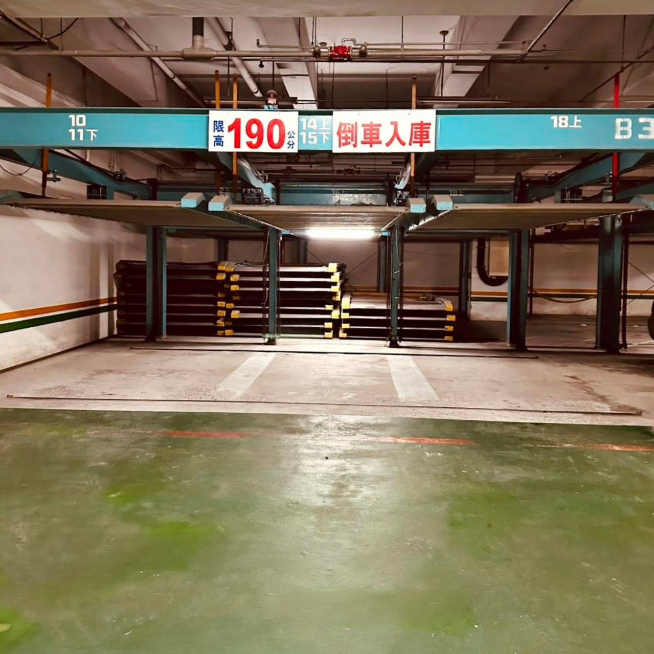 台中市西區住宿推薦｜伊麗莎白酒店｜廣三SOGO百貨旁住宿開箱，免費咖啡飲品暢飲體驗！
