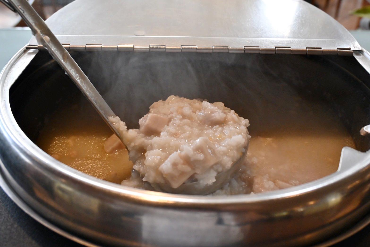 陽明山天籟渡假酒店開箱|金山溫泉飯店住宿體驗、一泊二食、夏燒台味星空戶外廚房 BBQ、房型設施完整分享! - 第131張圖 陽明山天籟渡假酒店開箱|金山溫泉飯店住宿體驗、一泊二食、夏燒台味星空戶外廚房 BBQ、房型設施完整分享!