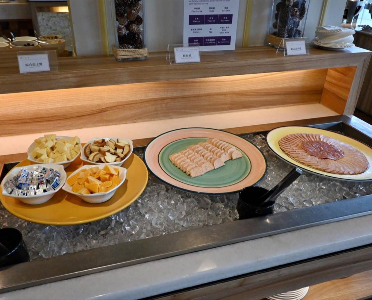 陽明山天籟渡假酒店開箱|金山溫泉飯店住宿體驗、一泊二食、夏燒台味星空戶外廚房 BBQ、房型設施完整分享! - 第96張圖 陽明山天籟渡假酒店開箱|金山溫泉飯店住宿體驗、一泊二食、夏燒台味星空戶外廚房 BBQ、房型設施完整分享!
